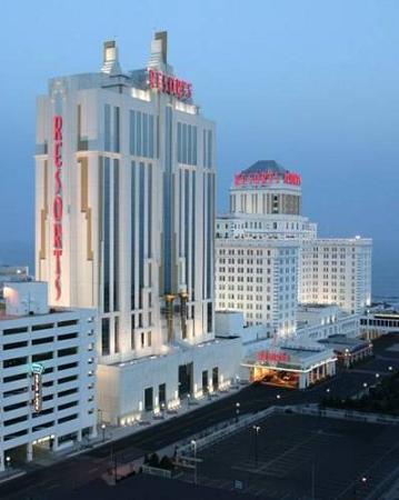 Конкуренты казино vulkanstars в офлайне: Resorts Casino Hotel в Атлантик-Сити.
