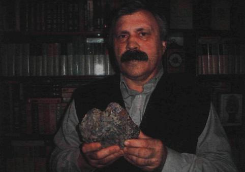 "Технологичный" метеорит из подмосковья